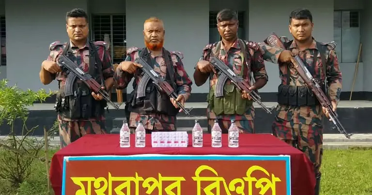 বিজিবির অভিযানে জব্দকৃত মাদক